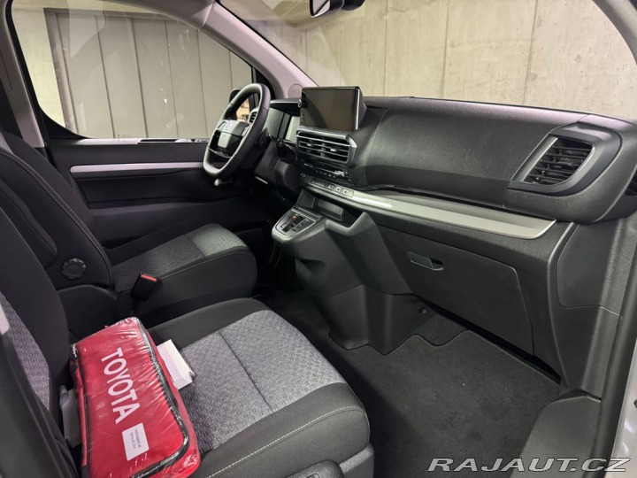 Toyota ProAce Verso L1 Family 2.0 AT 2025