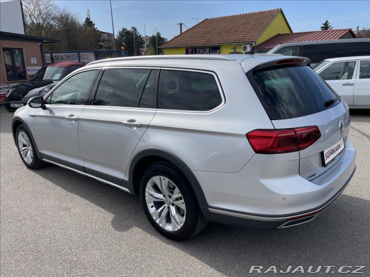 Volkswagen Passat 2.0 TDi DSG 4Motion*IQ-Li 2020