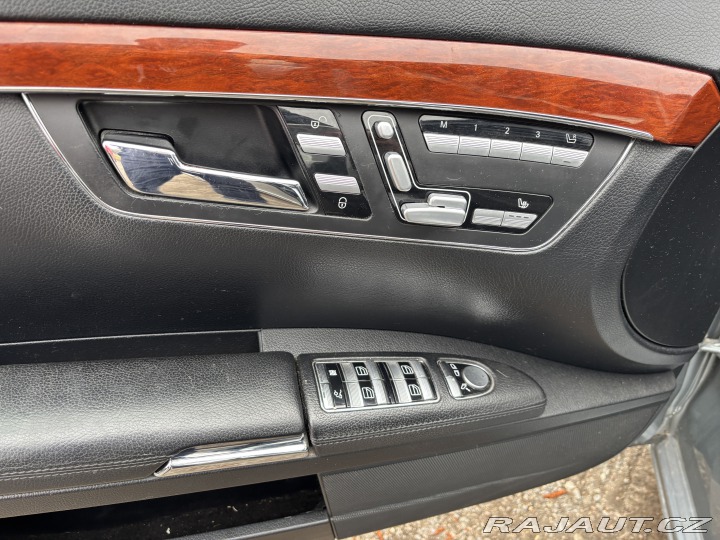 Mercedes-Benz S S 550 2006