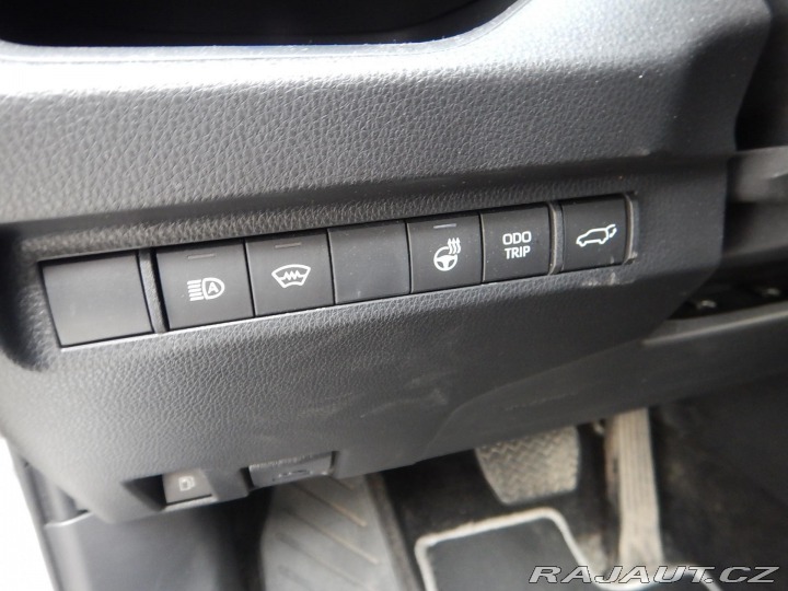 Toyota RAV4 2.5 HYBRID, ČR, 1. MAJ. 2023