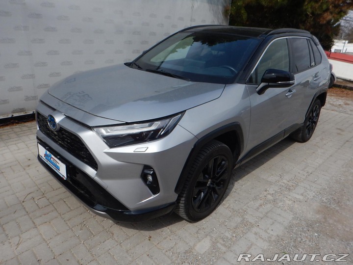 Toyota RAV4 2.5 HYBRID, ČR, 1. MAJ. 2023