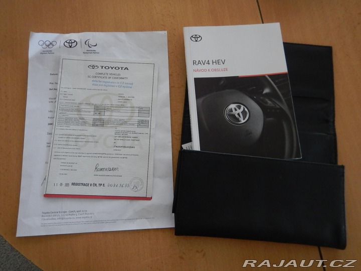 Toyota RAV4 2.5 HYBRID, ČR, 1. MAJ. 2023