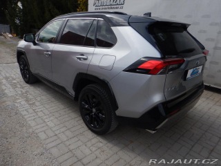 Toyota RAV4 2.5 HYBRID, ČR, 1. MAJ. 2023
