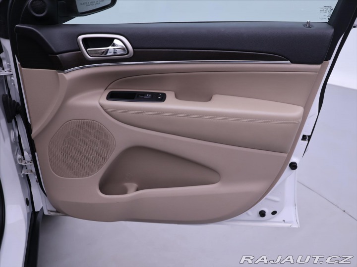 Jeep Grand Cherokee 3,0 L V6 CRD 250k Overlan 2014
