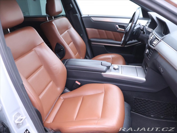 Mercedes-Benz E 3,0 350CDI AMG Paket Xeno 2012