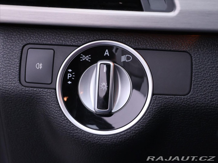 Mercedes-Benz E 3,0 350CDI AMG Paket Xeno 2012