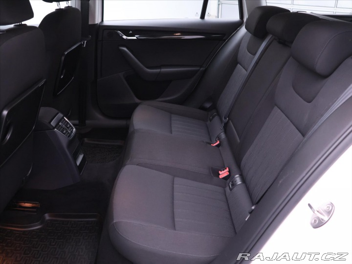 Škoda Octavia 2,0 TDI 135kW DSG Style 4 2019