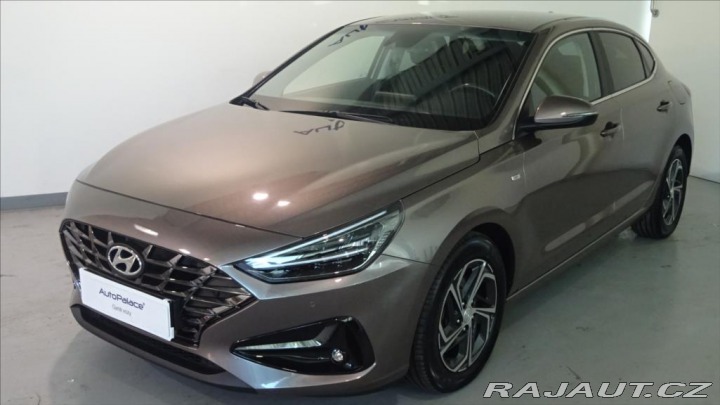 Hyundai i30 1,5 T-GDI Mild Hyb SMART 2022