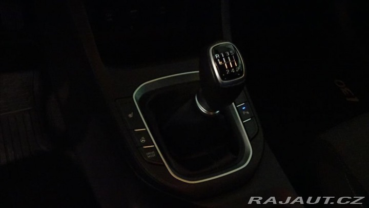 Hyundai i30 1,5 T-GDI Mild Hyb SMART 2022