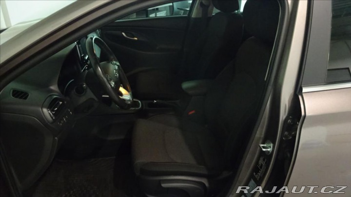 Hyundai i30 1,5 T-GDI Mild Hyb SMART 2022