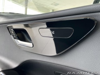 Mercedes-Benz C 220d*LED*Distron*NovýMode 2022