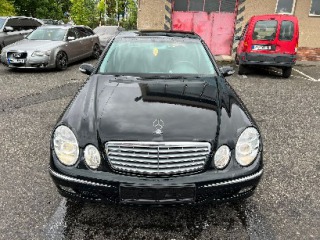 Mercedes-Benz E 270CDI 2002
