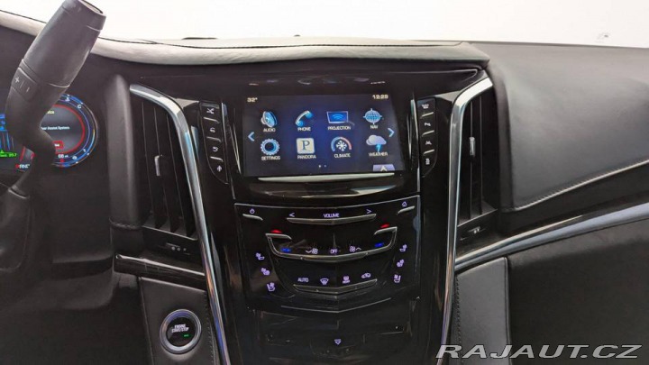 Cadillac Escalade ESV PLATINUM 4WD 2016