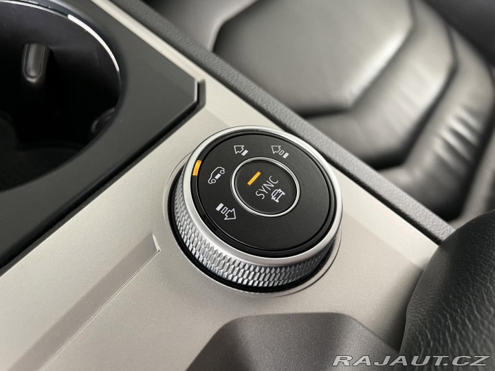 Volkswagen Touareg 3,0TDI 4M*Vzduch*4xKlima* 2019