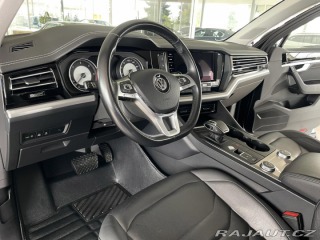 Volkswagen Touareg 3,0TDI 4M*Vzduch*4xKlima* 2019