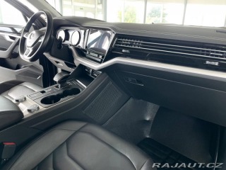 Volkswagen Touareg 3,0TDI 4M*Vzduch*4xKlima* 2019