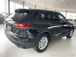 Volkswagen Touareg 3,0TDI 4M*Vzduch*4xKlima* 2019