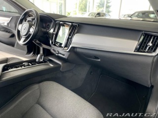 Volvo V90 B4 Aut*145kW*KeyLess*Tažn 2021