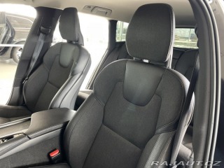 Volvo V90 B4 Aut*145kW*KeyLess*Tažn 2021