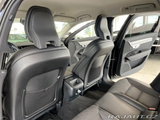 Volvo V90 B4 Aut*145kW*KeyLess*Tažn 2021