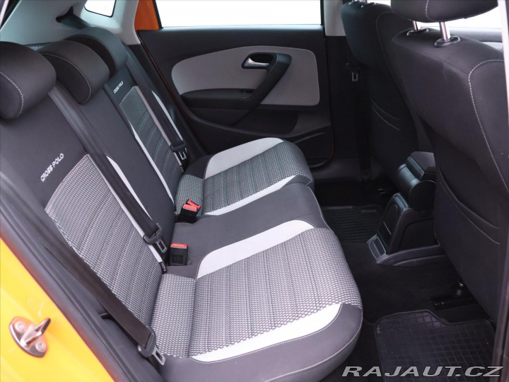 Volkswagen Polo 1,4 i 16V Cross Aut.klima 2012
