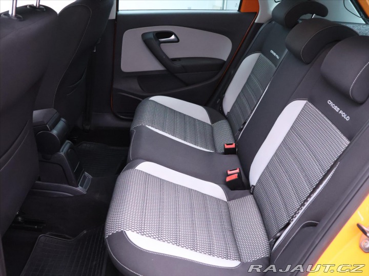 Volkswagen Polo 1,4 i 16V Cross Aut.klima 2012