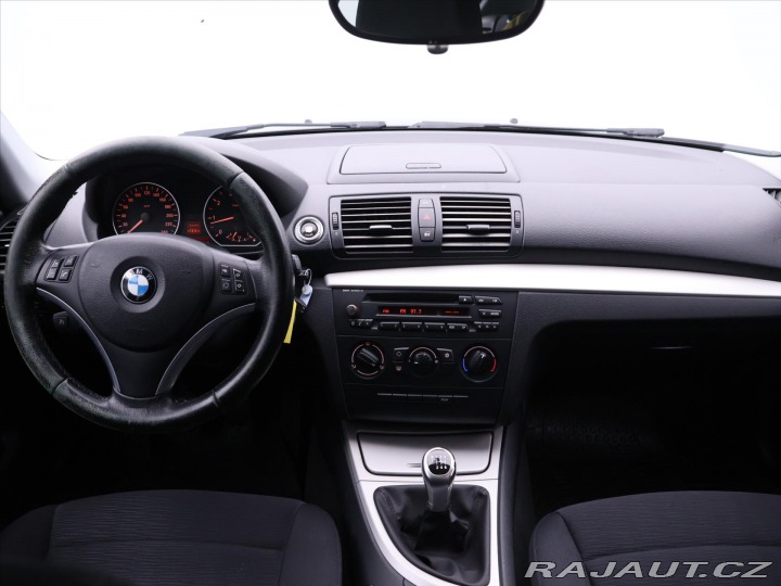BMW 1 2,0 118i 105kW Tempomat 1 2008