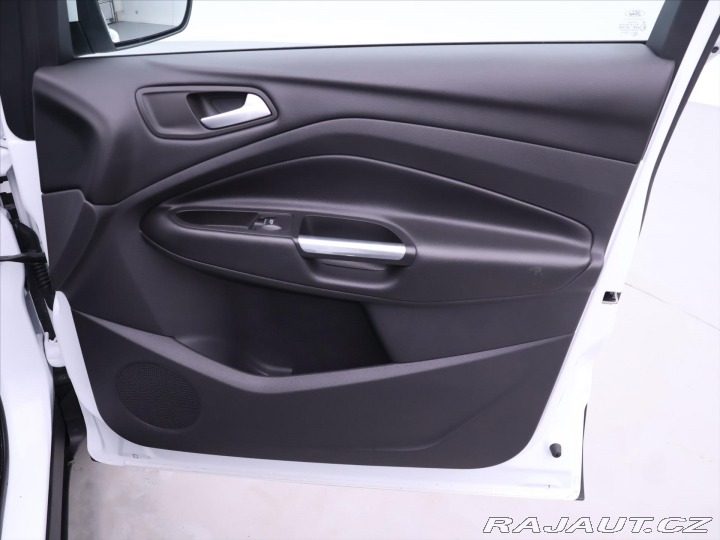 Ford Kuga 1,5 EB 88kW Navigace Tažn 2018