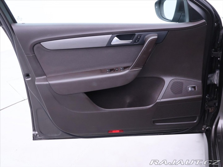 Volkswagen Passat 2,0 TDI 103kW Navi Panora 2012