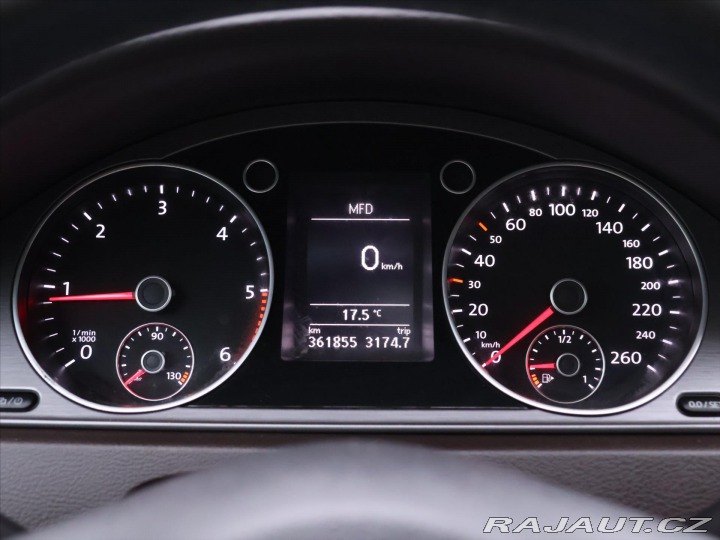 Volkswagen Passat 2,0 TDI 103kW Navi Panora 2012