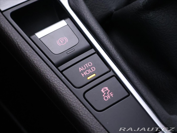 Volkswagen Passat 2,0 TDI 103kW Navi Panora 2012