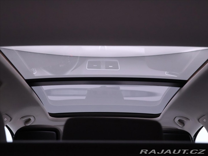 Volkswagen Passat 2,0 TDI 103kW Navi Panora 2012