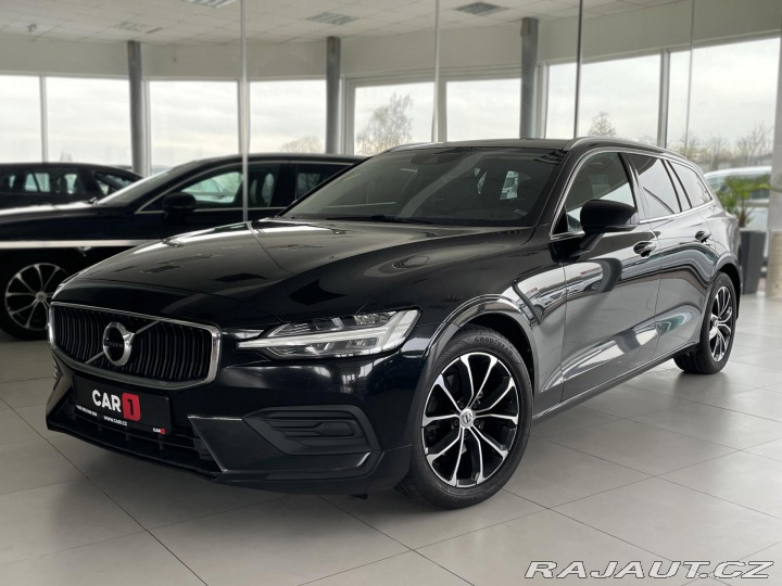Volvo V60 D4 Aut*140kW*KeyLess*LED* 2020