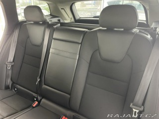 Volvo V60 D4 Aut*140kW*KeyLess*LED* 2020