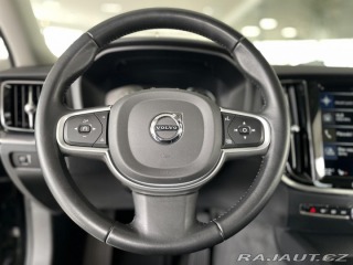 Volvo V60 D4 Aut*140kW*KeyLess*LED* 2020