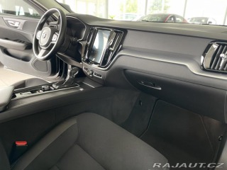 Volvo V60 D4 Aut*140kW*KeyLess*LED* 2020