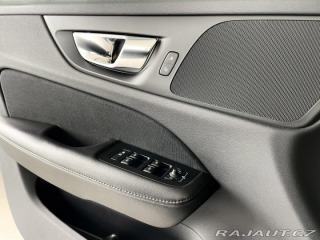 Volvo V60 D4 Aut*140kW*KeyLess*LED* 2020