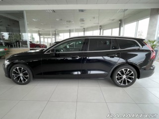 Volvo V60 D4 Aut*140kW*KeyLess*LED* 2020