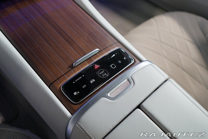 Mercedes-Benz EQS 580 4M Edition1 Hyperscre 2022