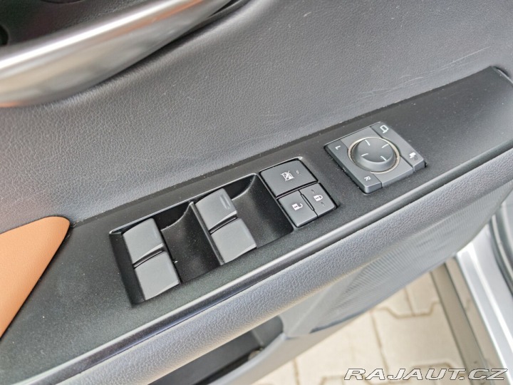 Lexus Ostatní modely UX 250h PREMIERE Cognac leather E 2019