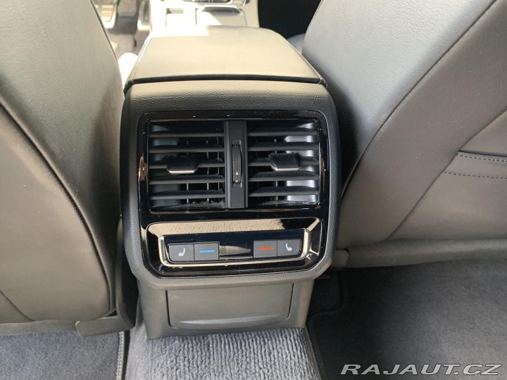 Volkswagen Arteon 2.0TDi, 176KW, R-Line, ČR 2017