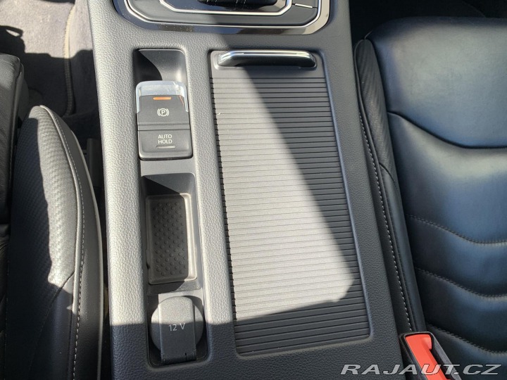 Volkswagen Arteon 2.0TDi, 176KW, R-Line, ČR 2017