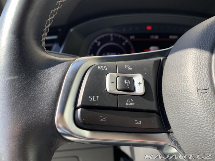 Volkswagen Arteon 2.0TDi, 176KW, R-Line, ČR 2017