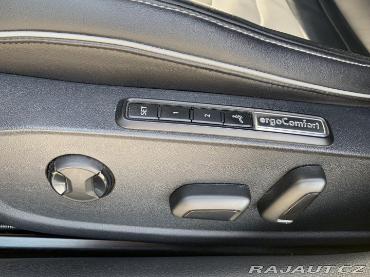 Volkswagen Arteon 2.0TDi, 176KW, R-Line, ČR 2017