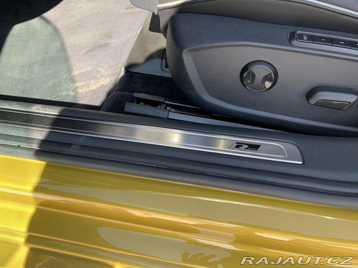 Volkswagen Arteon 2.0TDi, 176KW, R-Line, ČR 2017