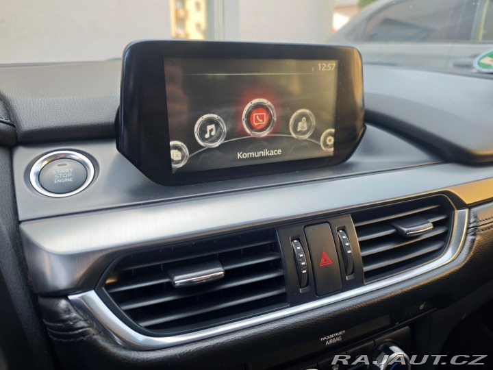 Mazda 6 2.0 Skyactiv Sport LED NA 2015