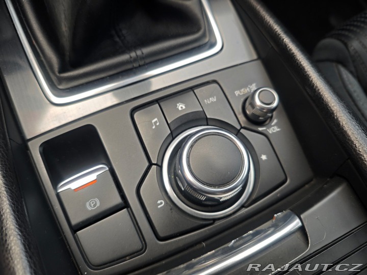 Mazda 6 2.0 Skyactiv Sport LED NA 2015