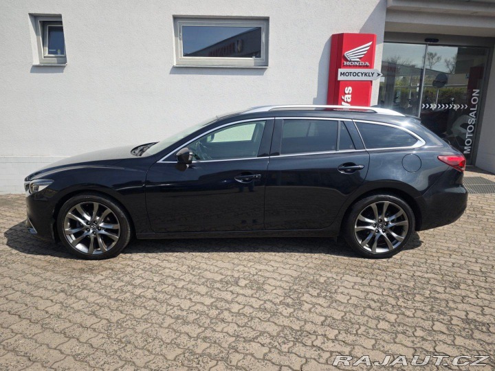Mazda 6 2.0 Skyactiv Sport LED NA 2015