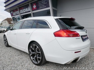 Opel Insignia OPC 2,8 Turbo 239kW Autom 2013
