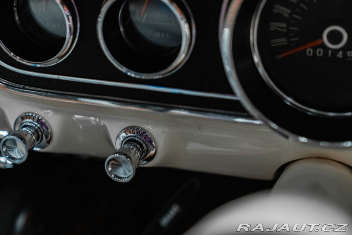 Ford Mustang Cabriolet V8, Komplet ren 1800